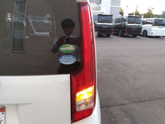 Daihatsu MOVE 2017-09 18713-6