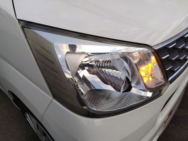 Daihatsu MOVE 2017-09 18713-5