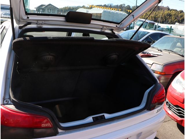 Peugeot 306 2001-07 946-13