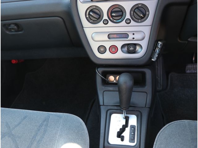 Peugeot 306 2001-07 946-3