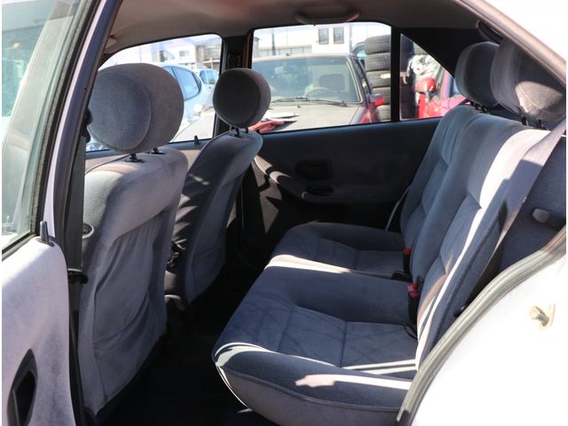 Peugeot 306 2001-07 946-7