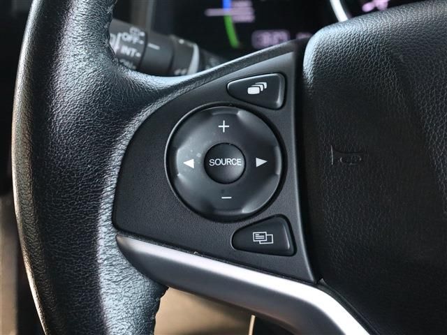 Honda FIT HYBRID 2017-10 28516-18