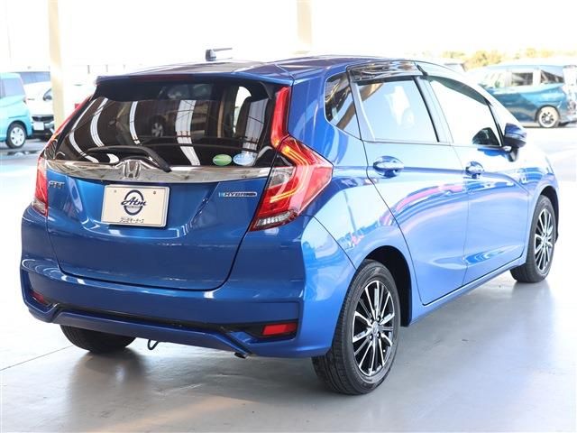Honda FIT HYBRID 2017-10 28516-3