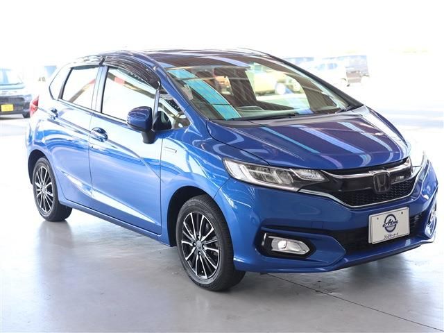 Honda FIT HYBRID 2017-10 28516-2