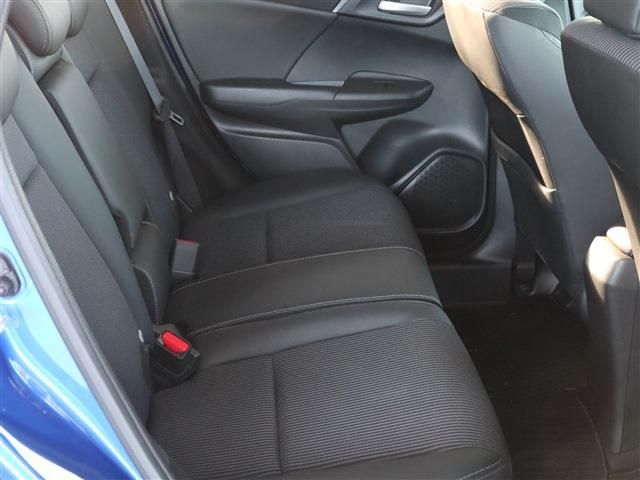 Honda FIT HYBRID 2017-10 28516-27