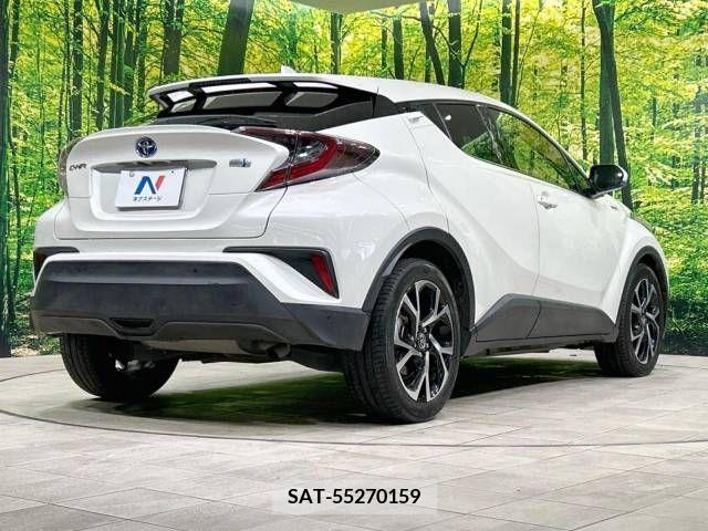 Toyota C-HR 2017-05 264095-17
