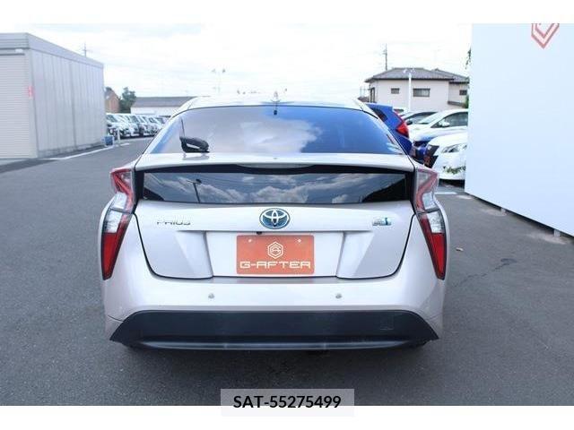 Toyota PRIUS 2017-11 366402-8