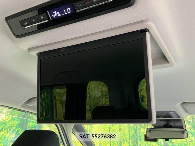 Toyota NOAH HYBRID 2022-10 365189-2
