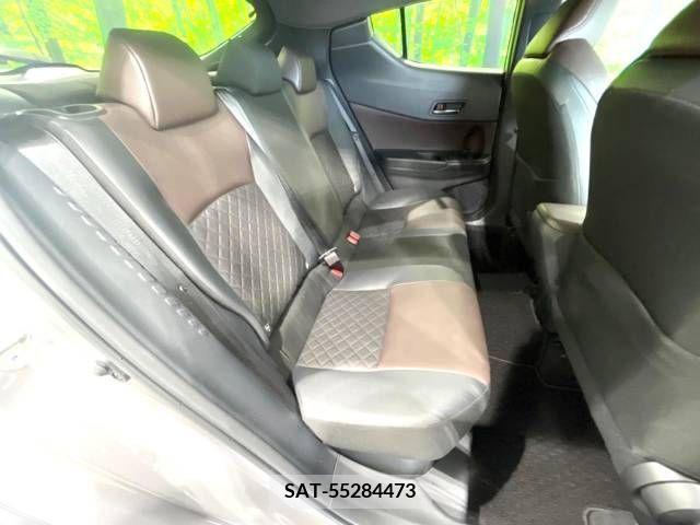 Toyota C-HR 2018-11 389935-9