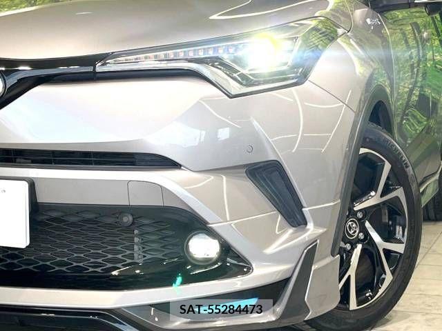 Toyota C-HR 2018-11 389935-12