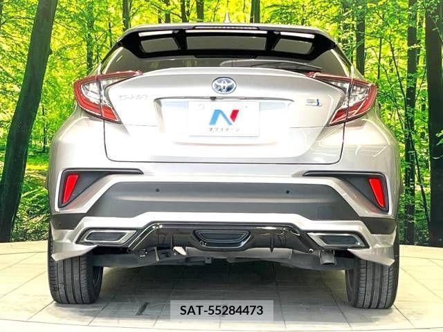 Toyota C-HR 2018-11 389935-15