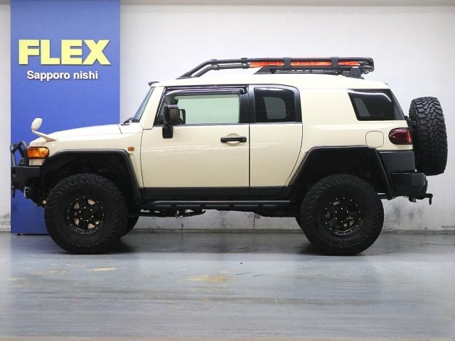 Toyota FJ CRUISER 2018-03 184297-4