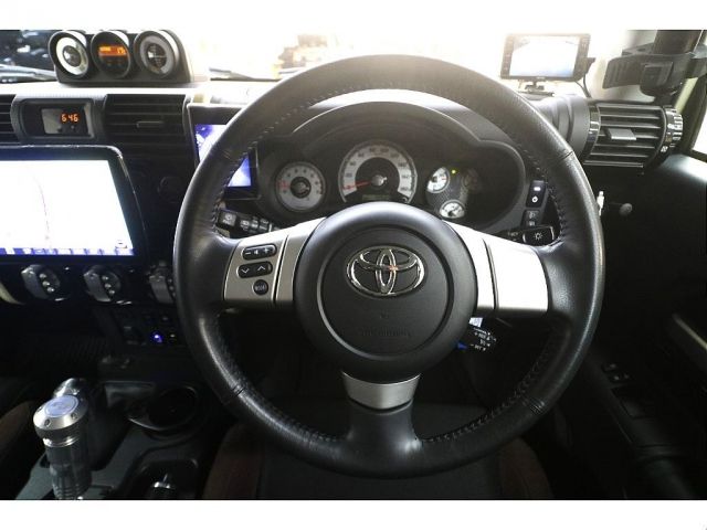 Toyota FJ CRUISER 2018-03 184297-10