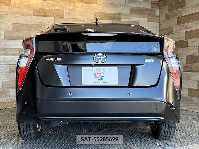 Toyota PRIUS 2016-10 282025-18