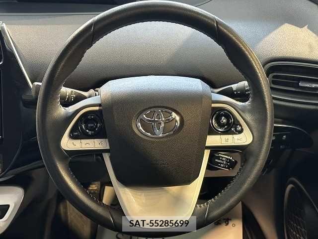 Toyota PRIUS 2016-10 282025-12
