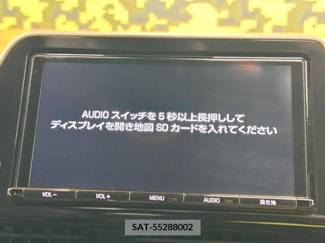 Toyota C-HR 2017-05 236749-2