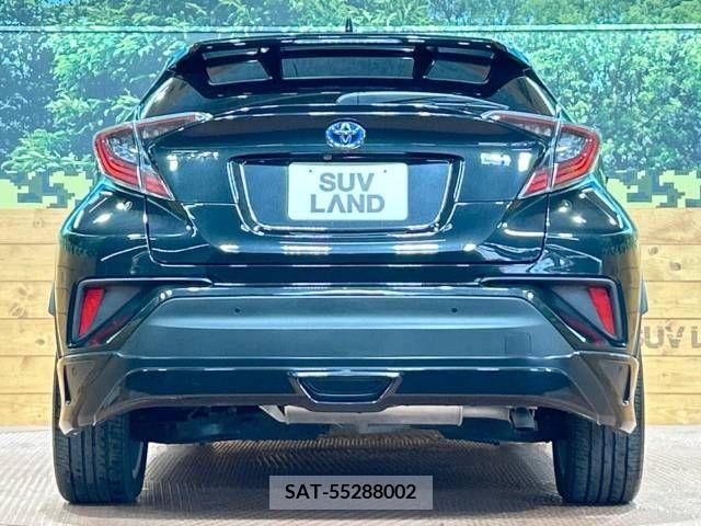 Toyota C-HR 2017-05 236749-15