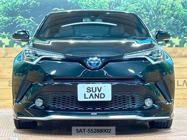 Toyota C-HR 2017-05 236749-14