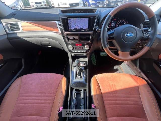 Subaru EXIGA CROSSOVER 2015-07 320423-1
