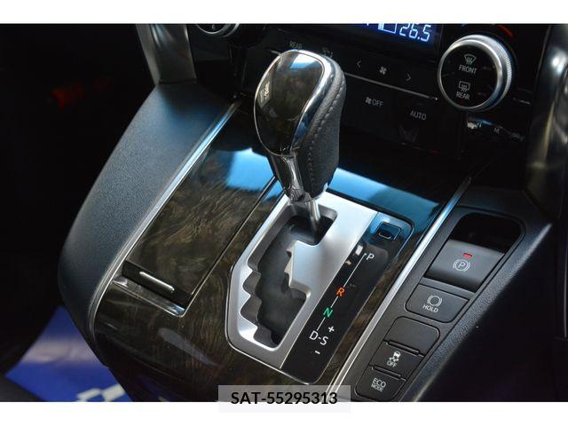 Toyota VELLFIRE 2016-06 211719-13