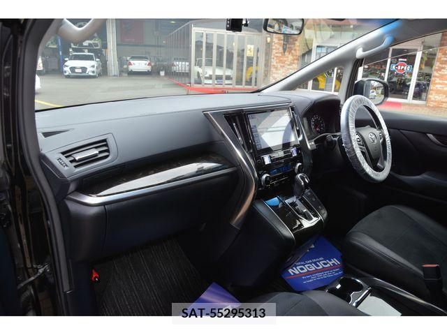 Toyota VELLFIRE 2016-06 211719-14