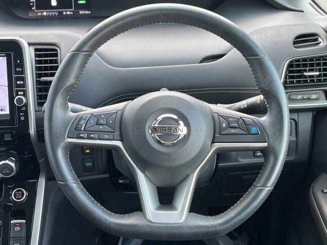 Nissan SERENA 2018-11 11256-12