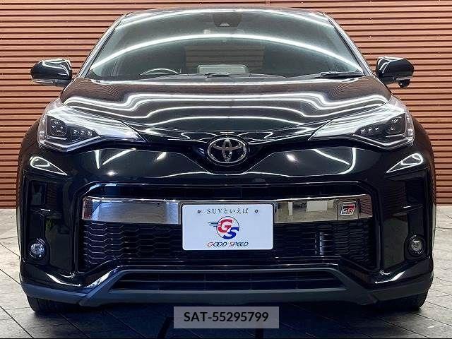 Toyota C-HR 2019-11 216018-9