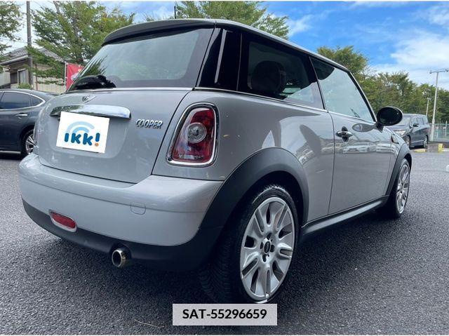 Bmw MINI 2010-08 350499-2