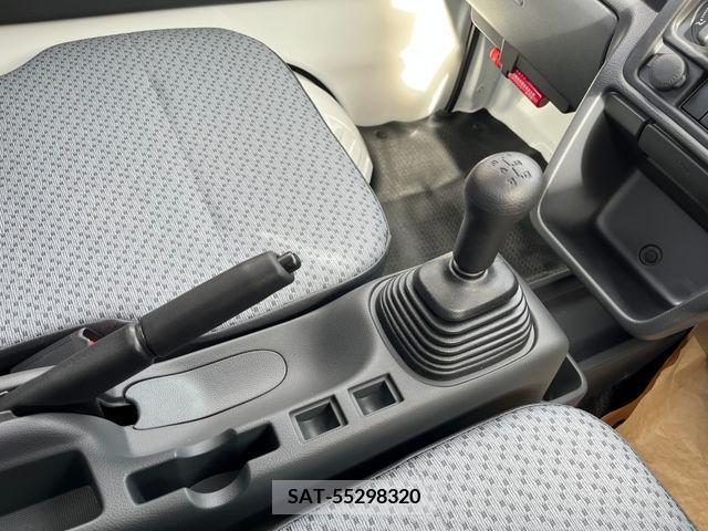 Nissan CLIPPER 2022-12 208047-3