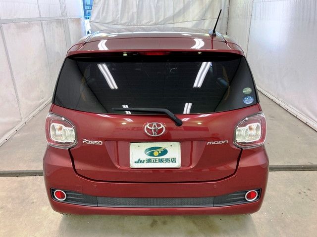 Toyota PASSO 2017-12 190836-6