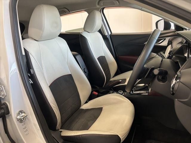 Mazda CX-3 2015-02 193266-19