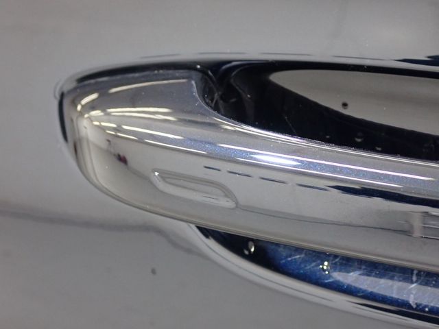 Porsche CAYENNE 2021-04 27923-10