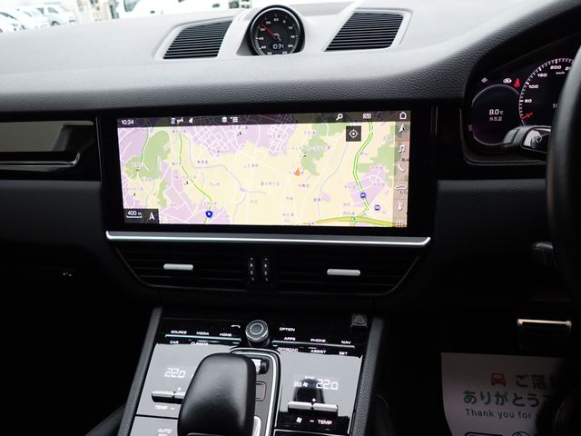 Porsche CAYENNE 2021-04 27923-21