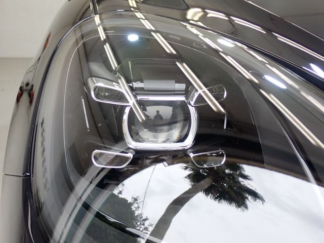 Porsche CAYENNE 2021-04 27923-9