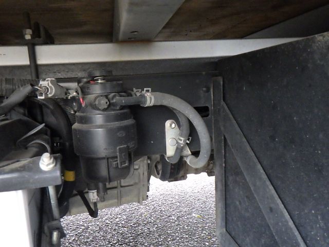 Hino DUTRO 2018-10 8296-26