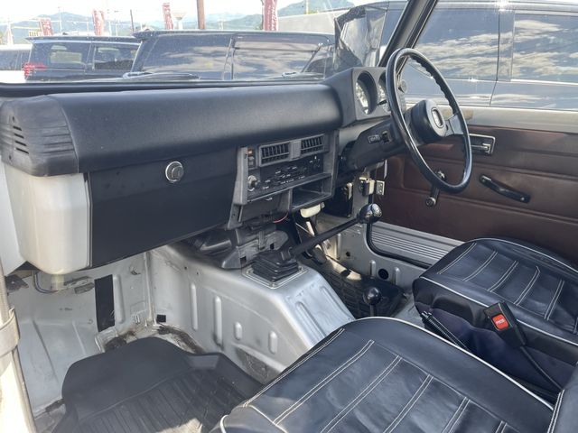 Suzuki JIMNY 1982-01 6333-22