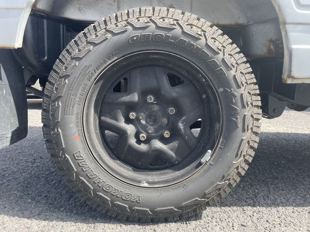 Suzuki JIMNY 1982-01 6333-19