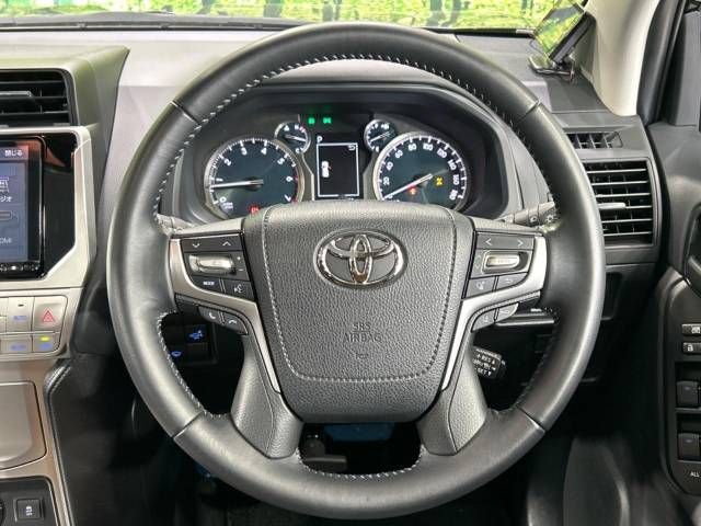 Toyota PRADO 2022-03 188029-8