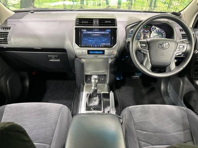 Toyota PRADO 2022-03 188029-1