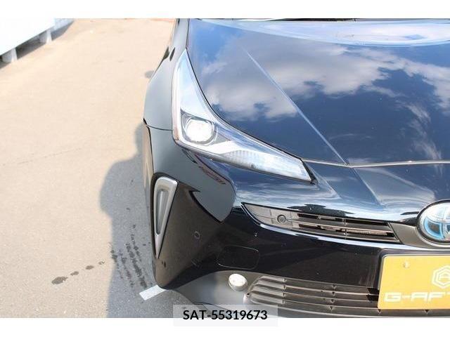 Toyota PRIUS 2021-06 331648-11