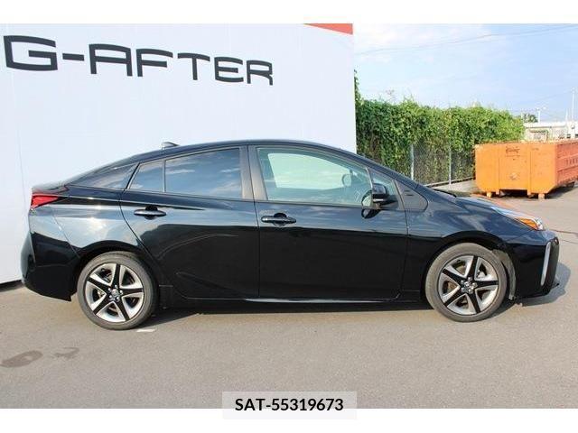 Toyota PRIUS 2021-06 331648-7