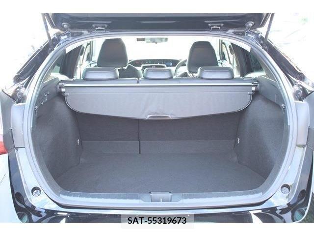 Toyota PRIUS 2021-06 331648-17