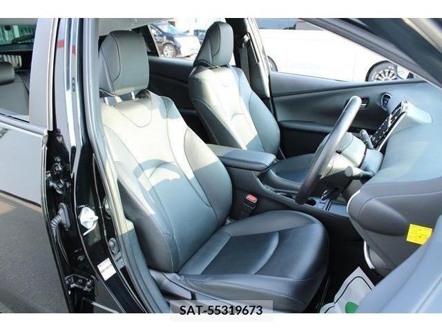Toyota PRIUS 2021-06 331648-13