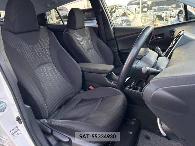 Toyota PRIUS 2018-10 248541-8