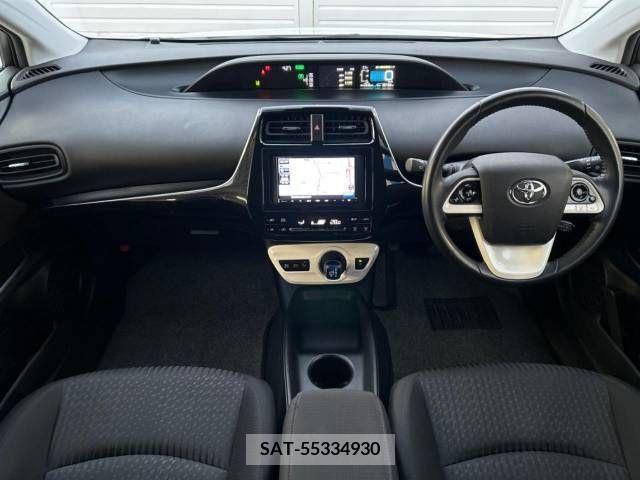 Toyota PRIUS 2018-10 248541-1
