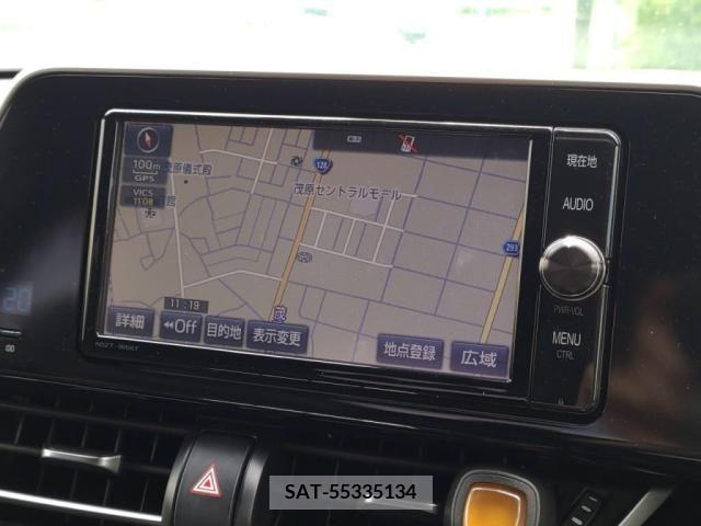 Toyota C-HR 2017-06 296201-16