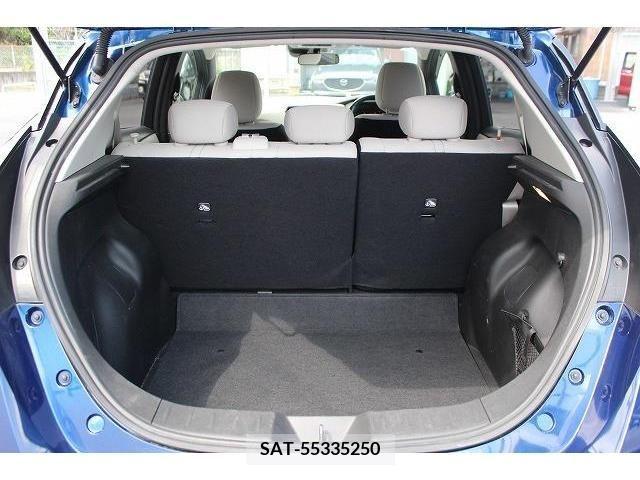 Nissan LEAF 2019-05 297897-17