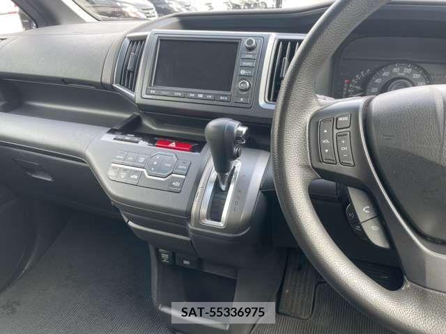Honda STEP WGN 2010-01 214270-9