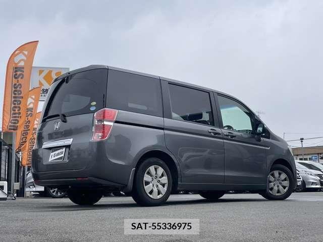 Honda STEP WGN 2010-01 214270-1