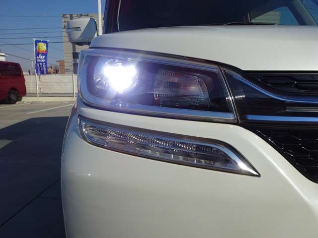 Mitsubishi DELICA D2 2017-06 188299-11